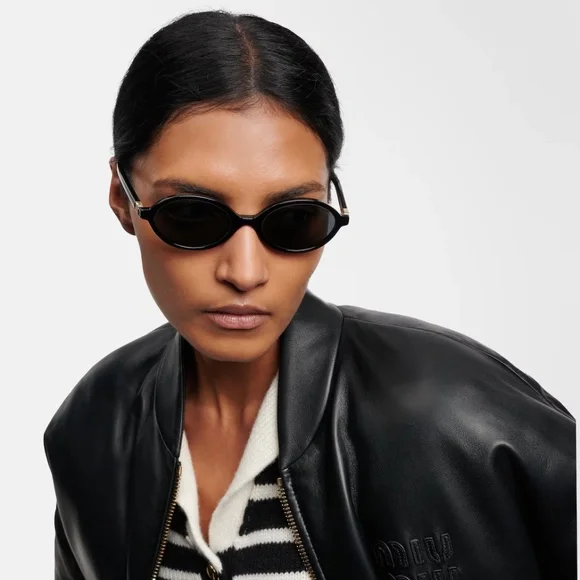 NEW MU 04ZS 1AB5S0 MIU MIU SUNGLASSES MU04ZS 1AB5S0 BLACK SMU 04ZS WOMEN - Picture 3 of 13